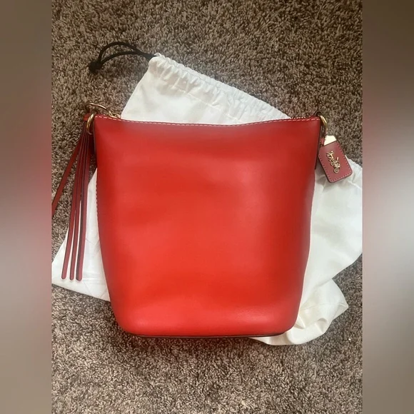 Coach 1941 Duffle 20 Vermillion - Picture 2 of 11